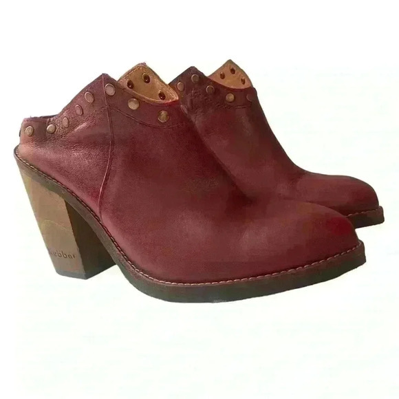 Kebba Women Burgundy Leather Homemade Studded Wooden  Heels Clogs Mules Red SZ 7 - Picture 1 of 12